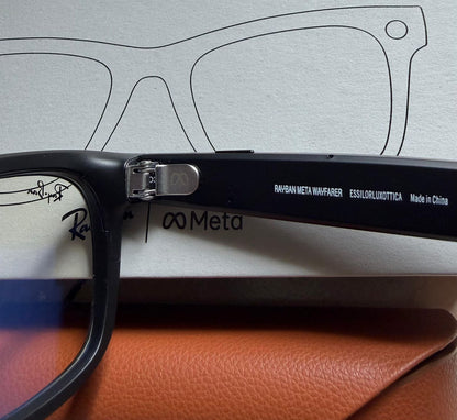 Ray-Ban Meta Smart Glasses